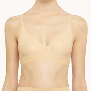 Wolford 3W Skin Bra Tan Nude Non-Wired Seamless Triangle Bra 542152M Size US 6